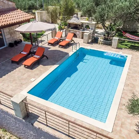 Villa Villa Chara Chania Agia Marina (Crete)