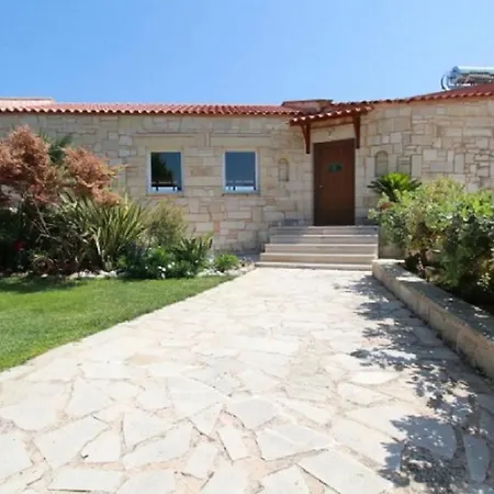 Villa Chara Chania * Agia Marina (Crete)